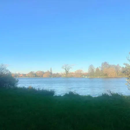 Obonheurdu Paon Arques (Pas-de-Calais)