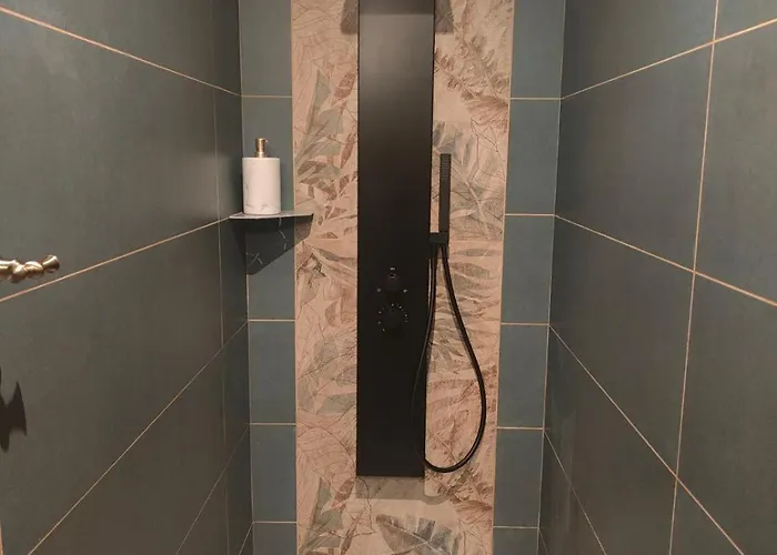 Obonheurdu Paon بيت للعطل